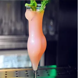 Kreative Frauenkoerper Form Cocktailglas hohes Borosilikat Glas Weinglas einzigartige Bar
