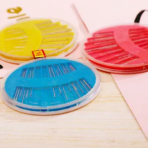 Ensemble d'aiguilles à coudre avec boîtes de rangement rondes en plastique coloré