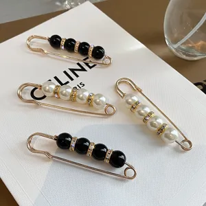 Spilla di Sicurezza in Strass di Perla Lega Fibbia di Restringimento in Vita Antiriflesso Spilla per Abbigliamento Decorativa per Donna