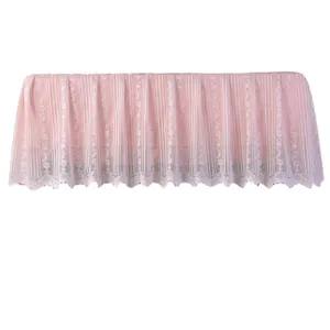 Copertura antipolvere per condizionatore d'aria in pizzo rosa, ricamo floreale elegante.