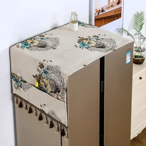 Cubierta antipolvo para refrigerador estilo nórdico con estampado floral y borlas.