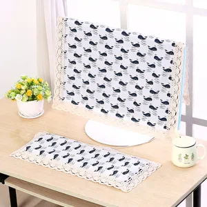 Baumwolle Leinen Computer Staubschutz Set mit süßem blauen Wal Muster und Spitzenbesatz.