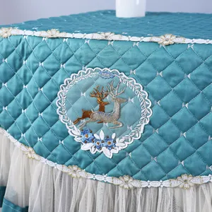 Fundas para lavadora acolchadas en turquesa, detalle de encaje fino y bordado de ciervo elegante.
