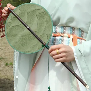 Abanico Plegable Chino Clásico Mango Largo de Bambú Borlas Estilo Antiguo Hanfu Baile Accesorio Decorativo Decoración del Hogar