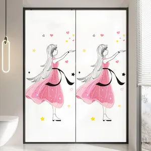 Detail van gezandstraalde glasfolie met een schattig cartoonmeisje in een roze jurk