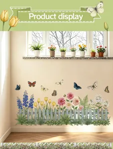 Gros plan de stickers muraux fleurs et papillons colorés pour chambre d'enfant
