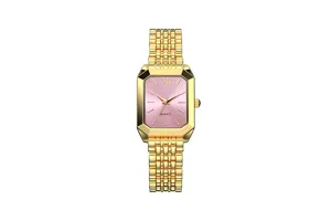 Elegante quadratische Quarzuhr für Damen mit goldenem Stahlarmband und rosa Zifferblatt.