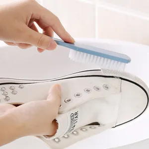 Plastikreinigungsbürste mit weichen Borsten, langer Griff Waschschuhbürste für den Haushalt.