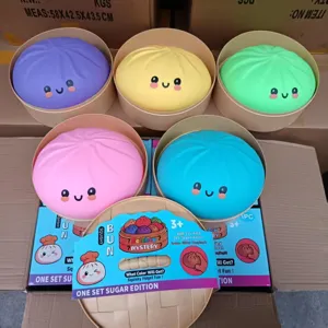 Γιγαντιαίο 25cm squishy dumpling παιχνίδι αντιστρές με χαριτωμένο πρόσωπο σε κουτί.
