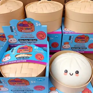 25cm Gigantio Squishy Bun Paichnidi Apopiesis Dumpling Xaritomeno Proswpo Atmokanthas