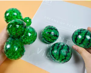 Simulazione anguria giocattolo da spremere decompressione palla di perle colorate novità antistress