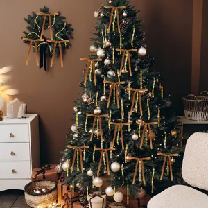 Addobbo da appendere con fiocco in velluto per albero di Natale dettaglio perle