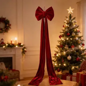 Große rote Samt Weihnachtsschleife Detailaufnahme, ideal für festliche Raumdekoration.