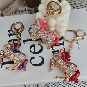 Kristall Strass Pferd Schlüsselanhänger Detailansicht, Legierung Taschenanhänger Accessoire.