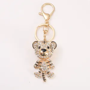 Strass tijger sleutelhanger gedetailleerd, sprankelende legering dierenhanger voor leuke tas.