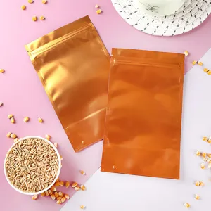 Detailansicht hochwertiger goldener Aluminiumfolien-Standbeutel für Lebensmittel