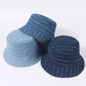 Chapeau bob en denim effiloché pour femme, casquette de pêcheur solaire chic et décontractée.