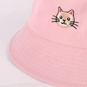 Cappello da pescatore in cotone rosa da donna, grazioso ricamo di gatto, ideale per l'estate.
