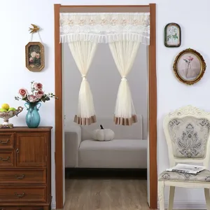 Ευρωπαϊκού στυλ κοντή διαφανής κουρτίνα πόρτας με λεπτή δαντέλα και μπεζ τελείωμα.