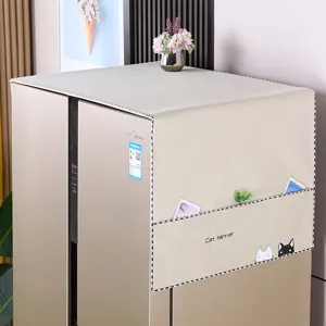 Beige κάλυμμα σκόνης ψυγείου με τσέπες και χαριτωμένο σχέδιο γάτας για το σπίτι.