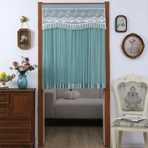 Πράσινη κοντή δαντελωτή κουρτίνα πόρτας διαφάνεια για την εσωτερική διακόσμηση του σπιτιού.