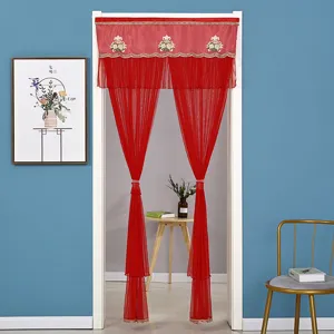Cortina de puerta transparente roja de doble capa con bordado floral para la decoración.