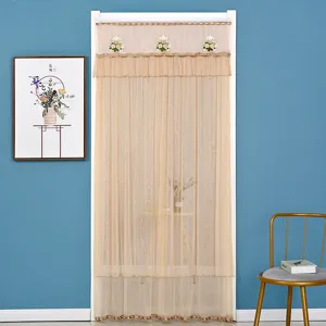 Cortina de puerta transparente de doble capa en beige con delicado bordado y ribete de encaje.