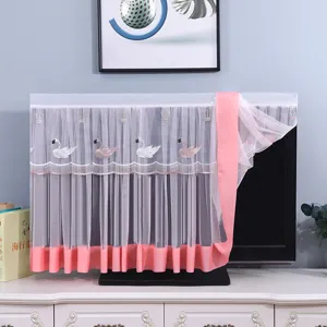 Copertura antipolvere per TV in pizzo con ricamo di cigno e bordo rosa per schermo LCD domestico.