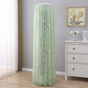 Copertura antipolvere per condizionatore verticale in pizzo verde con decoro floreale salotto.