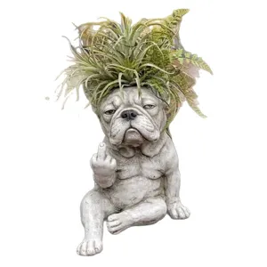 Divertente fioriera per bulldog francese imbronciato con gesto creativo del dito medio