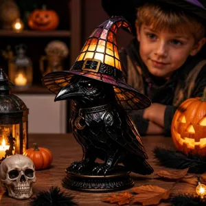 Gothic Rabe Statue mit beleuchteter Hexenhut Lampe für Halloween Deko