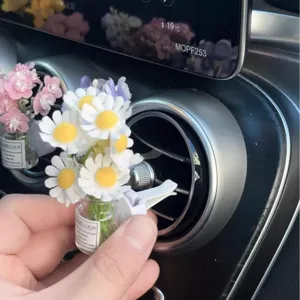 Cute daisy flower car air vent clip decorative perfume bottle and aromatherapy air freshener