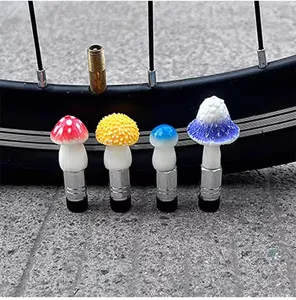 Simpatici tappi per valvole pneumatici bici a fungo, coperture decorative molto creative.