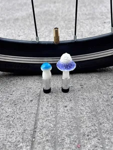 Set di tappi per valvola pneumatici bici a fungo carino, coperture creative.