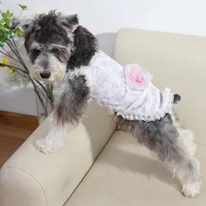 Vestito estivo in pizzo per animali domestici carina maglietta per cuccioli con fiore