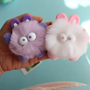 Clip de ventilación de coche monstruo esponjoso, lindo perfume felpa decoración auto.