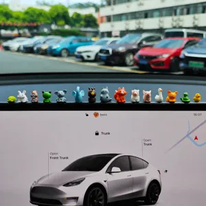 Süße Harz Tier Armaturenbrett Ornamente Cartoon Mini Puppe Figuren Auto Mittelkonsole Innendekoration Zubehör
