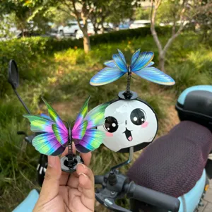 Decoración de Salpicadero y Casco de Coche con Mariposa 3D de Resorte Plástico Lindos Adornos de Insectos Fluttering Accesorios