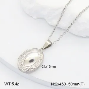 Pendentif medaillon ovale en acier inoxydable collier de detail avec dimensions et poids precis.