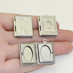 Pendentif mini livre médaillon en acier inoxydable, détail de collier porte-photo.