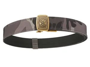 Close-up detail of the tactical IPSC double-layer nylon belt with a golden eagle buckle