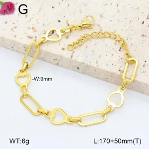 Bracelet de chaine en acier inoxydable dore pour femmes avec coeur creux et maillons.