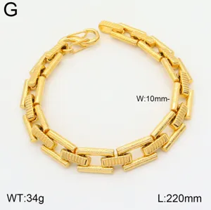 Vue détaillée d'un bracelet de chaîne en acier titané plaqué or, largeur 10 mm et longueur 220 mm.