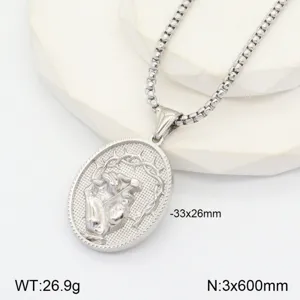 Vue détaillée d'un pendentif rétro en acier inoxydable 3D 33x26mm, bijou élégant.