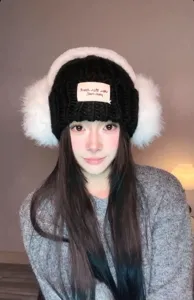 Koreaanse herfst winter gebreide muts met pluizige oorkleppen warme muts voor vrouwen
