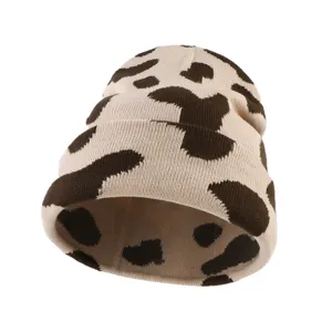 Bonnet tricoté automne hiver, bonnet en laine décontracté à motif de vache marron unisexe.