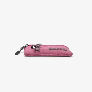 Portable oxford fabric coin purse featuring secure zipper and convenient carabiner for daily use.