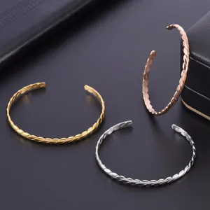 Europäisch-Amerikanischer Verdrehtes Offener Armreif Für Herren Edelstahl C-Förmige Trendige Gedrehte Armband Schmuck Geschenk Zubehör