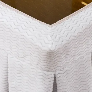 Funda para mesa calefactora gruesa y cálida con textura ondulada suave, protector cuadrado.