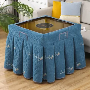Thickened quilted heating table cover square mahjong tablecloth with embroidery design.